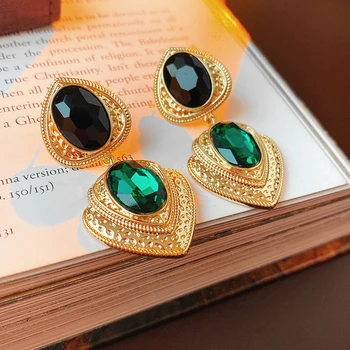 HUANZHI בציר שחור ירוק ריינסטון לב אהבה מתכת זרוק עגילים לנשים יוקרה קסם תליון תכשיטים חדשים.