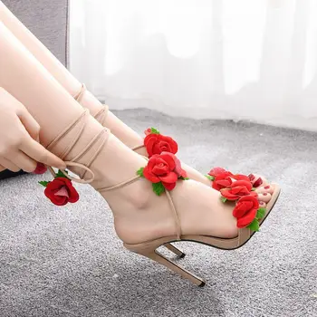 גביש המלכה נשים סנדלים ורד אדום פרח קרוס-תקשור עם עקבים גבוהים קיץ בוהן פתוח עקבים ליידי שמלה סקסית נעליים