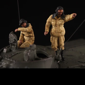 2pcs בקנה מידה 1/72 הצבא הרוסי מכלית 2 חיילים להבין את דגם צעצוע DIY זירת בובות קישוט