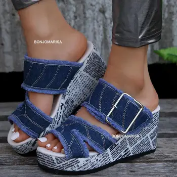 פלטפורמת טריזי עקבים גבוהים פרד סנדלים לנשים אופנה בוהן פתוח ג ' ינס להחליק על סנדלים נעליים חיצוני קלאסי נעל הרומית